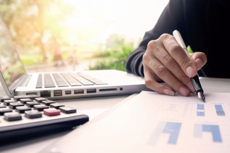 دورة إدارة الحسابات/مسك الدفاتر للحصول على علاوة الاستكمال