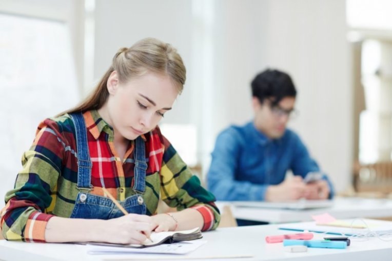 دورة التحضير لاختبار أمير (اختبار تحديد المستوى في اللغة الإنجليزية)