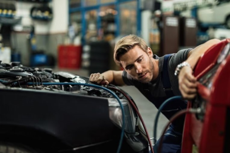 دورة فني تكييف السيارات