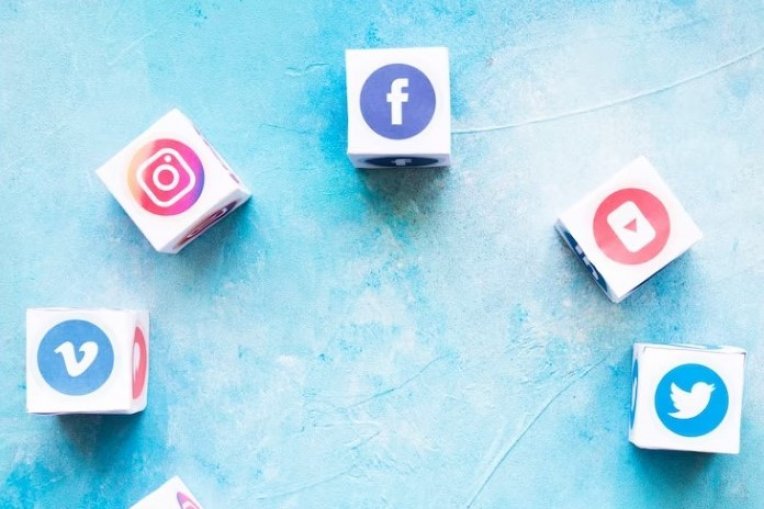 دورة الإدارة والتسويق شبكات التواصل الاجتماعي